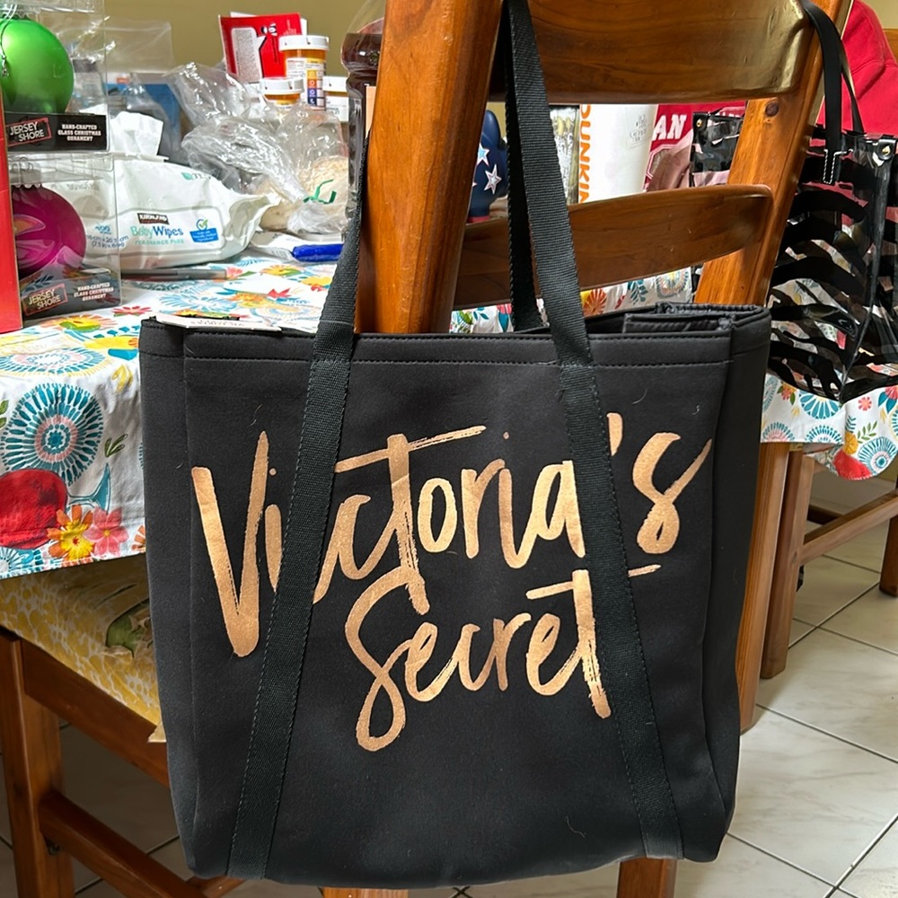 NWT Victoria’s Secret tote bag